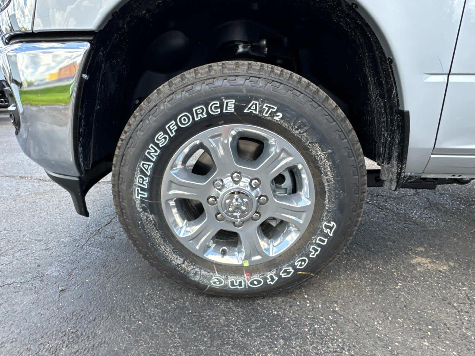 2025 Ram 2500 Big Horn photo 3