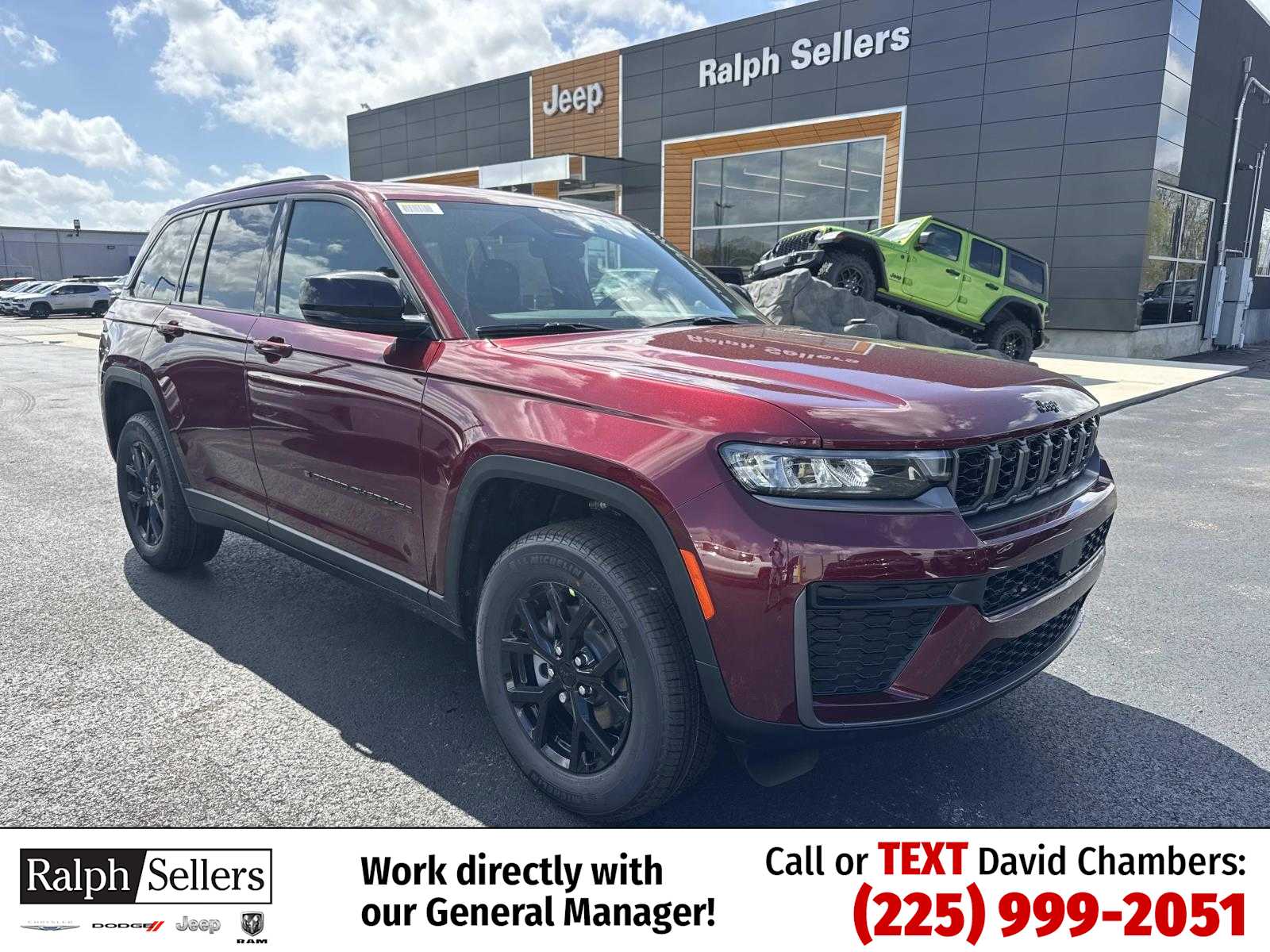 2026 Jeep Grand Cherokee Laredo Altitude
