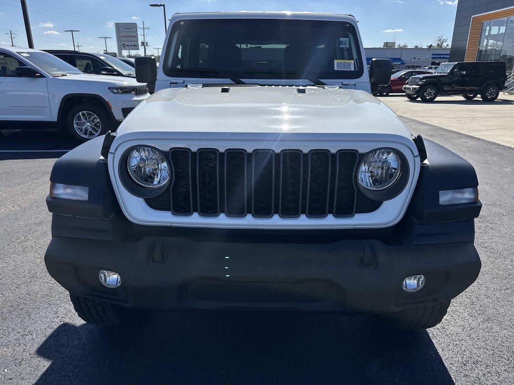 New 2026 Jeep Wrangler 4dr Sport S 4x4 Sport Utility