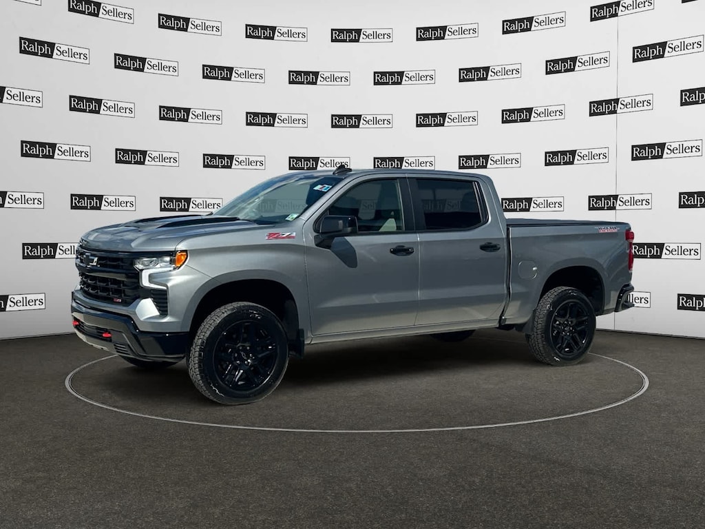 Used 2024 Chevrolet Silverado 1500 LT Trail Boss 4WD Crew Cab 147 4WD Crew Cab 147