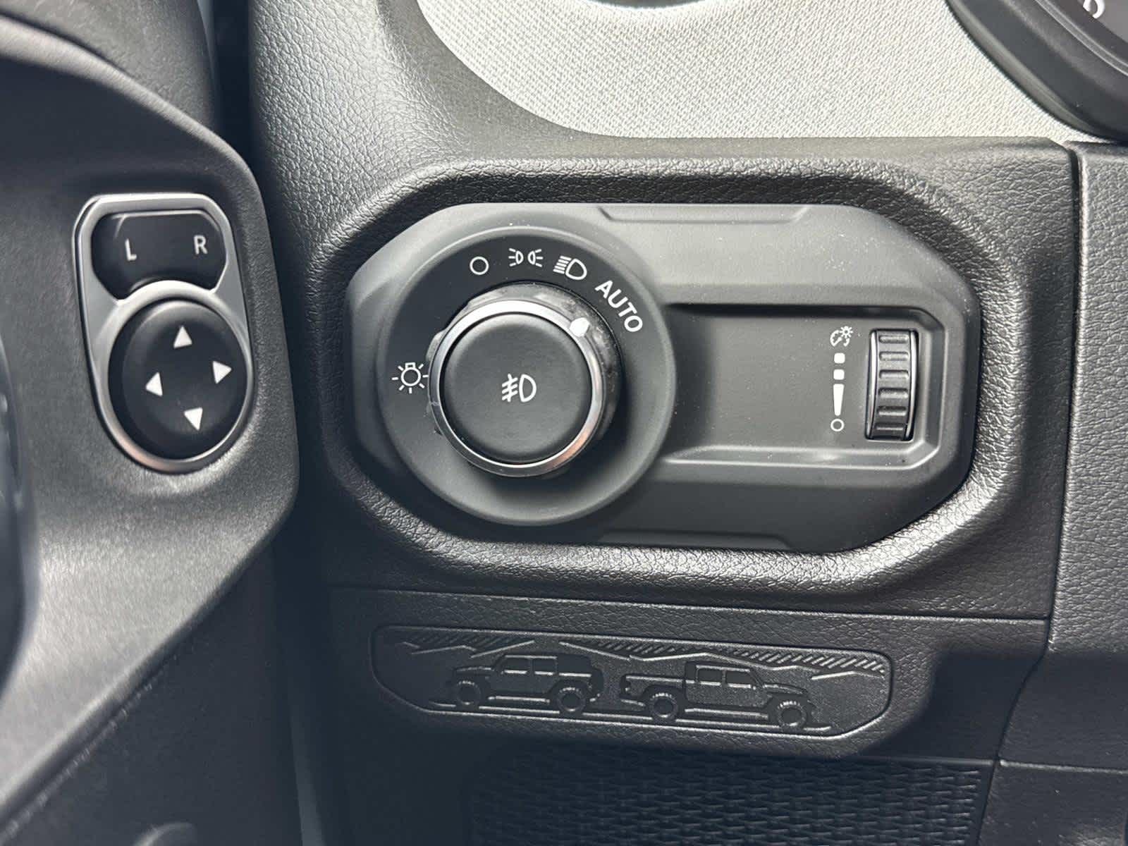 2026 Jeep Wrangler 2-Door Willys - Photo 12