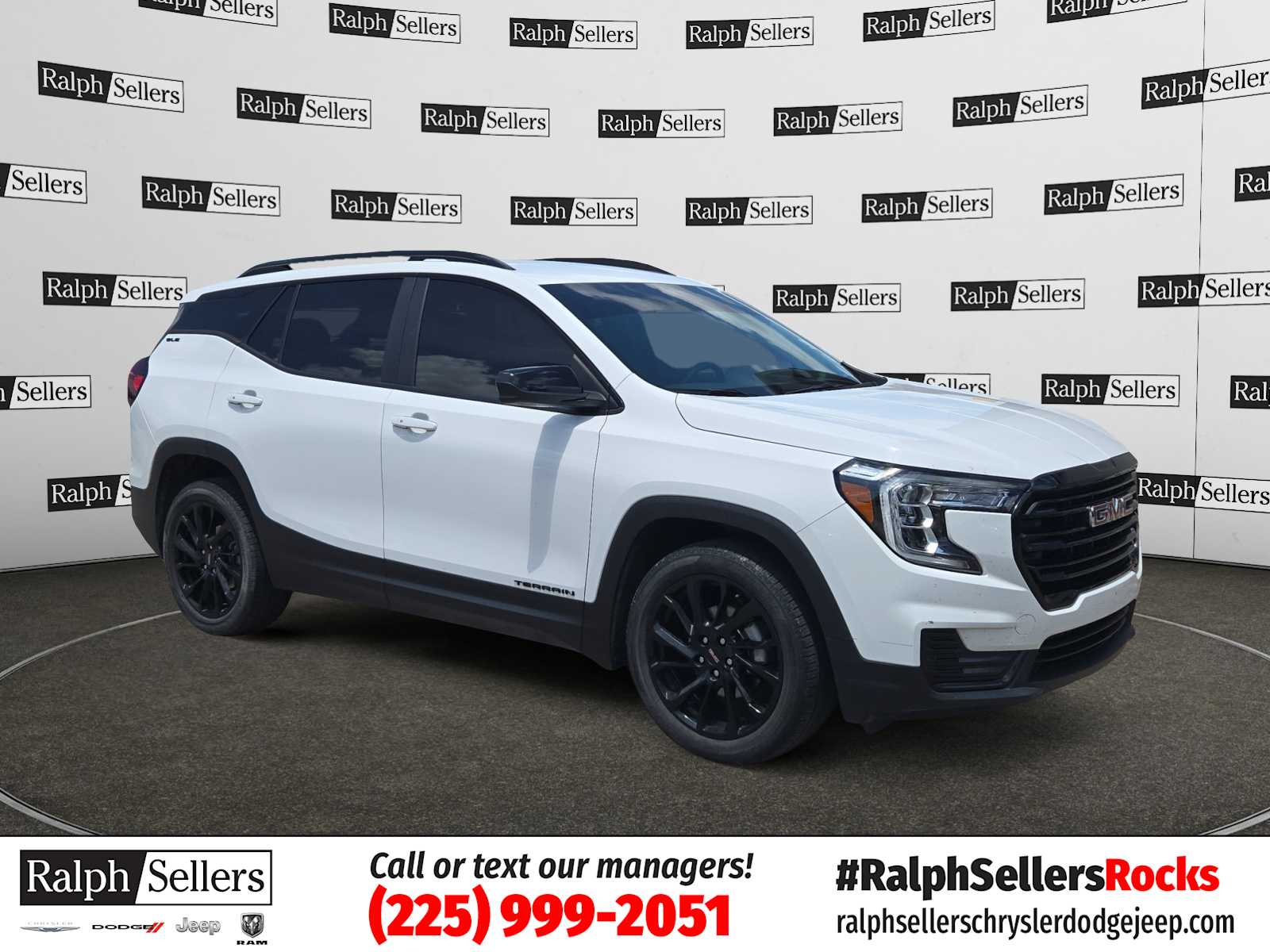 2024 GMC Terrain SLE FWD's photo