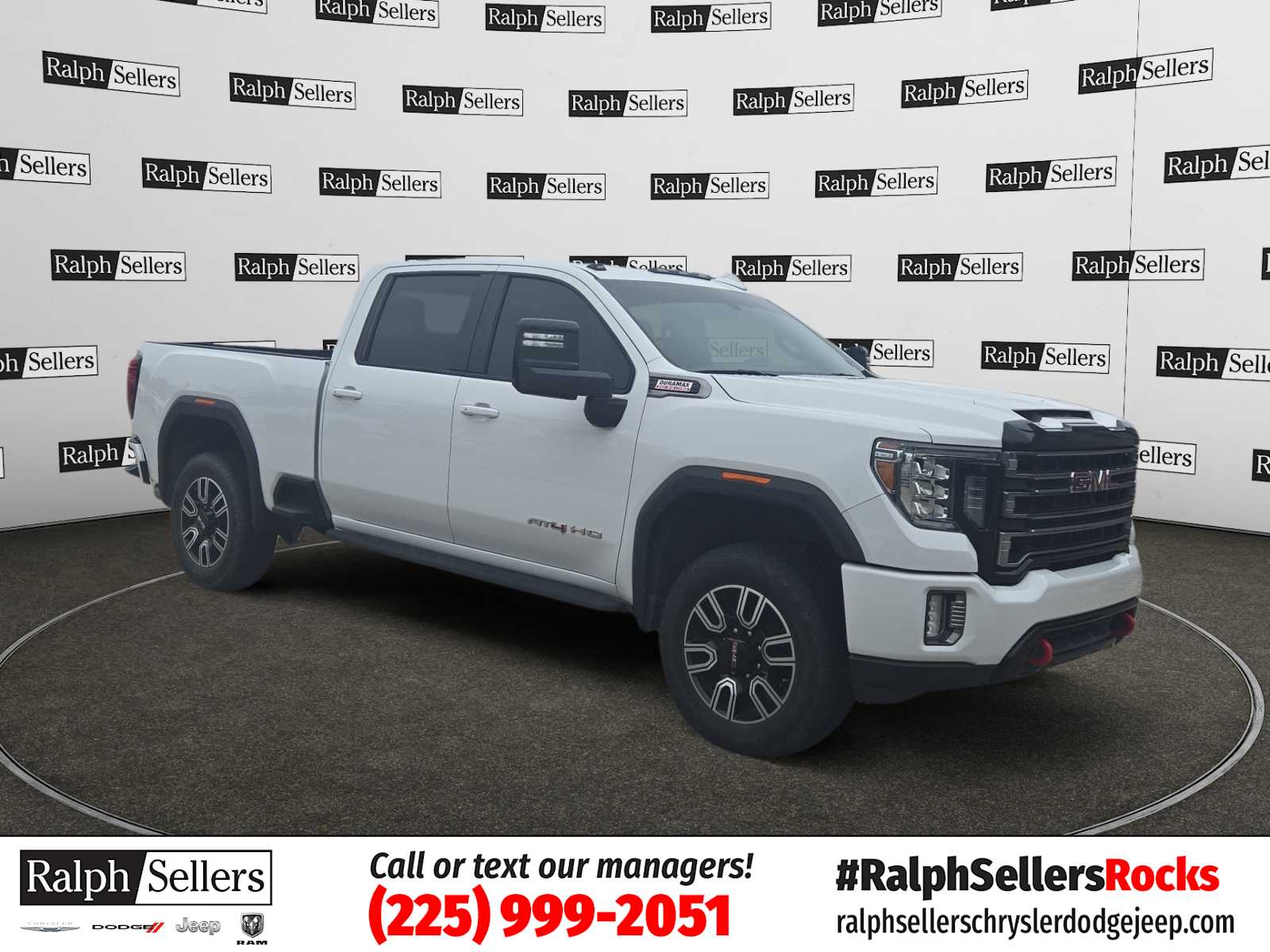 2022 GMC Sierra 2500HD AT4's photo