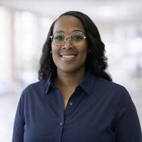 Staff member Vee Davis from 218de5ca4b29