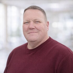 Staff member Shane Vines from 6b510378a888