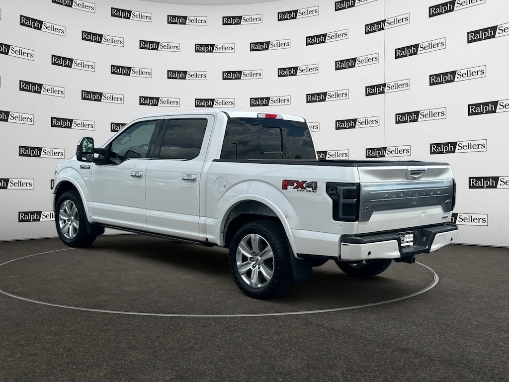 Used 2019 Ford F-150 Platinum 4WD Supercrew 5.5 Box 4WD SuperCrew 5.5 Box