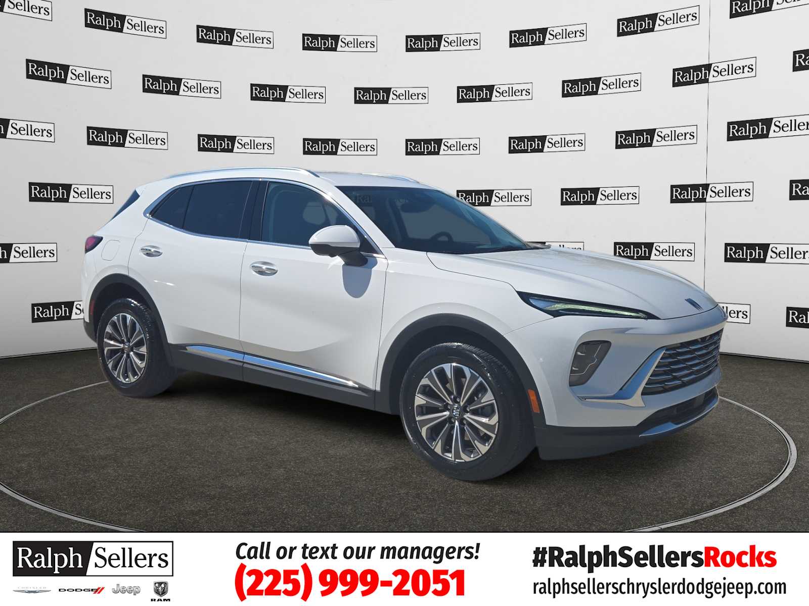 2025 Buick Envision Preferred's photo