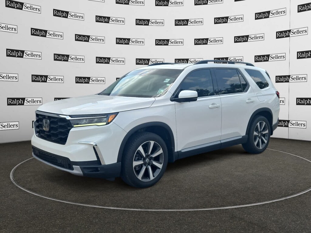 Used 2024 Honda Pilot Elite SUV