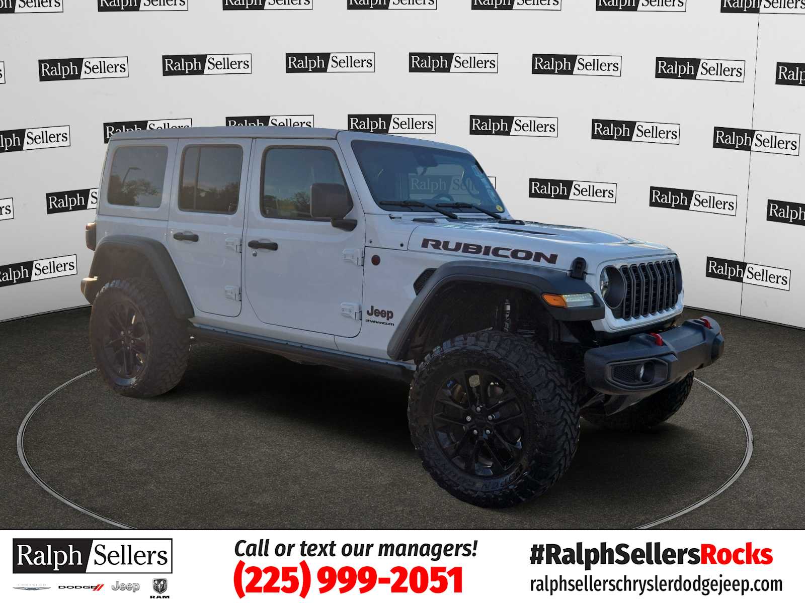 2024 Jeep Wrangler 4-Door Rubicon's photo