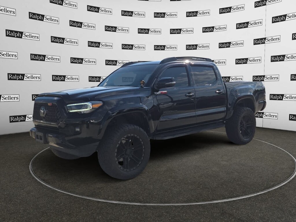 Used 2022 Toyota Tacoma Limited Double Cab 5 Bed V6 AT (SE) Truck