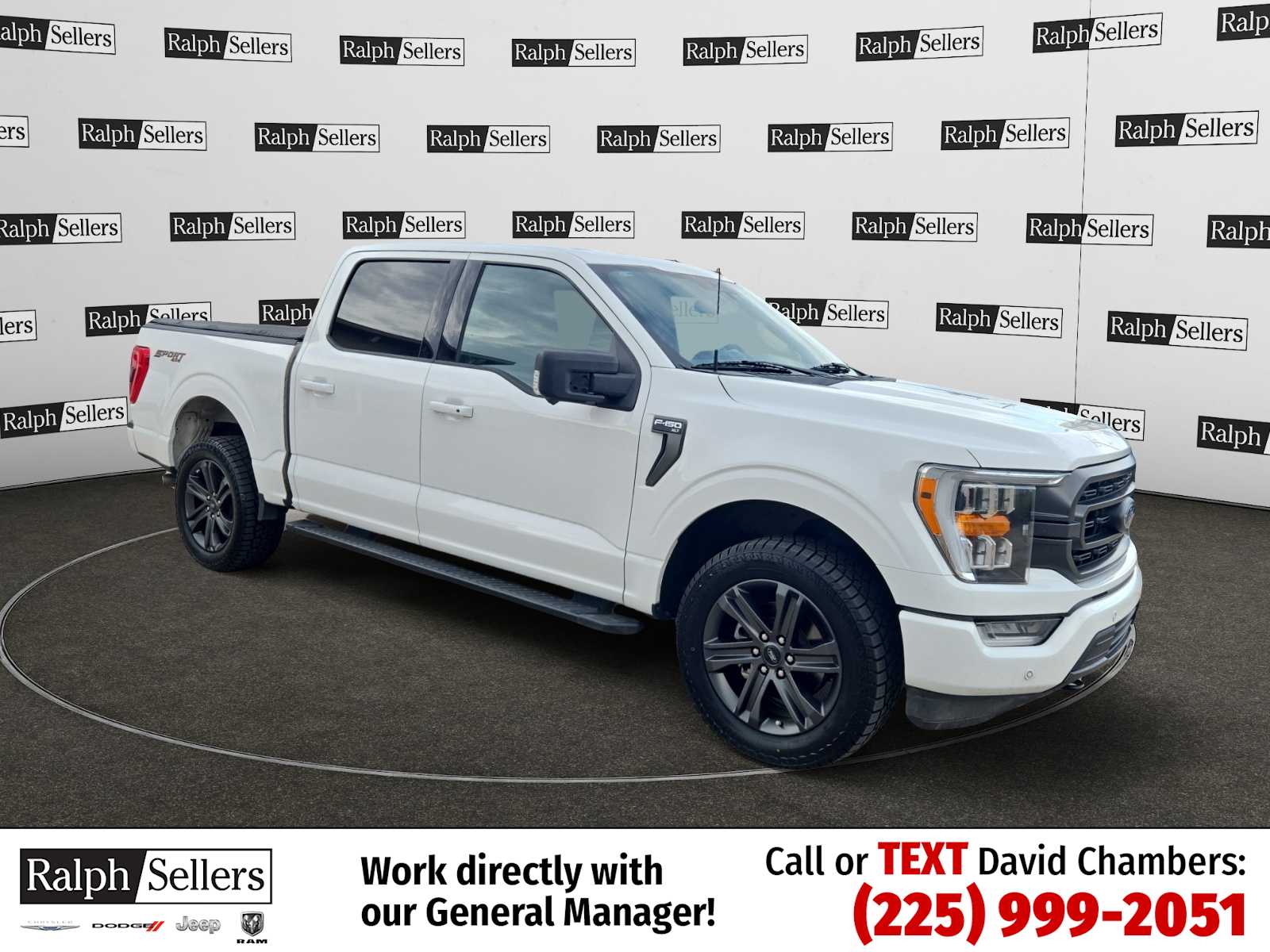 Used 2023 Ford F-150 XLT 4WD Supercrew 5.5 Box Truck