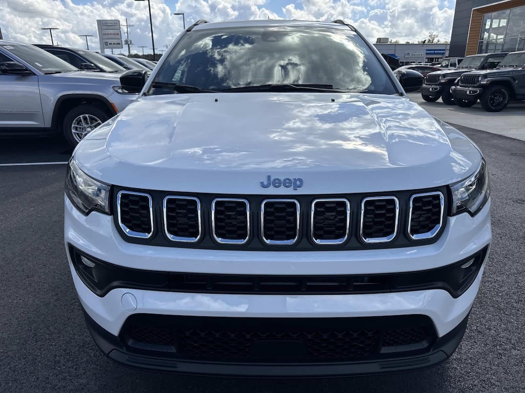 New 2026 Jeep Compass Latitude Sport Utility