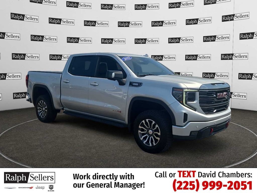Used 2022 GMC Sierra 1500 AT4 4WD Crew Cab 147 Truck