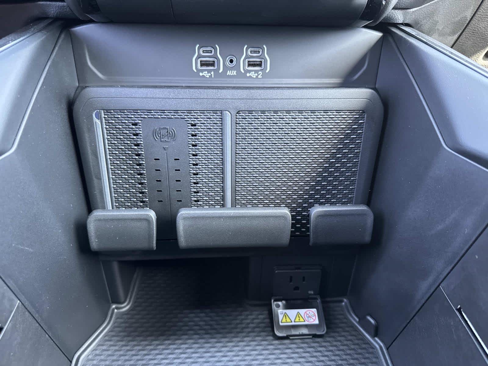 2026 RAM 1500 Laramie - Photo 15