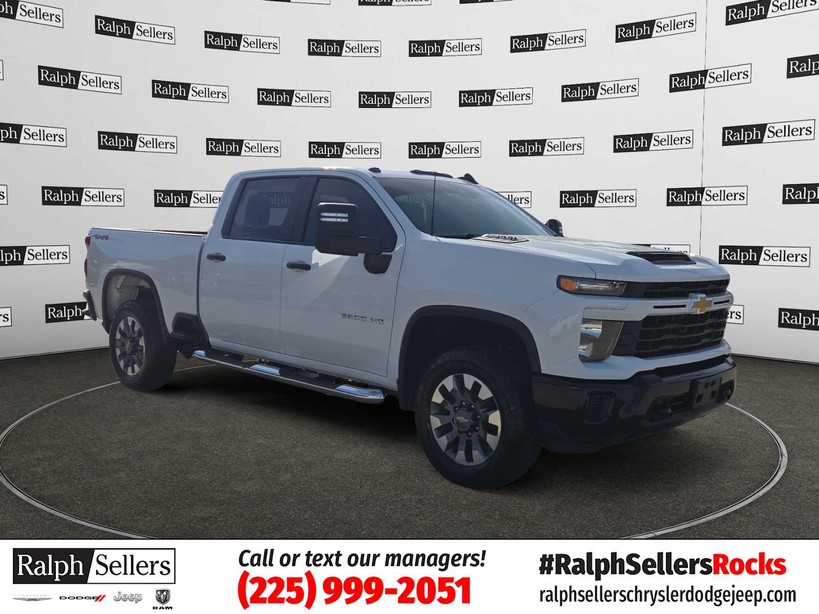 2024 Chevrolet Silverado 2500HD Custom's photo