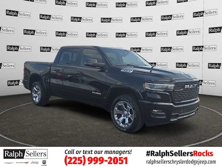 2025 Ram 1500 Big Horn 4x4 Crew Cab 57 Box Truck