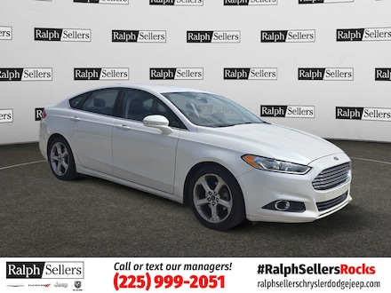 2015 Ford Fusion SE Sedan