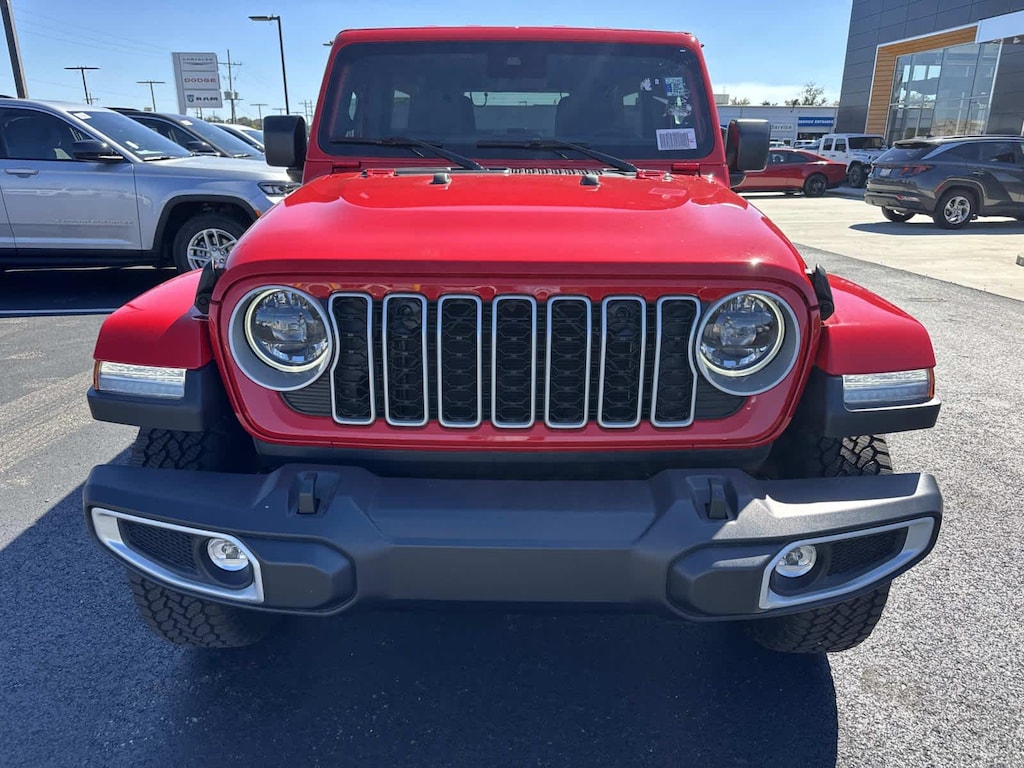 New 2025 Jeep Wrangler 4dr Sahara 4x4 Sport Utility