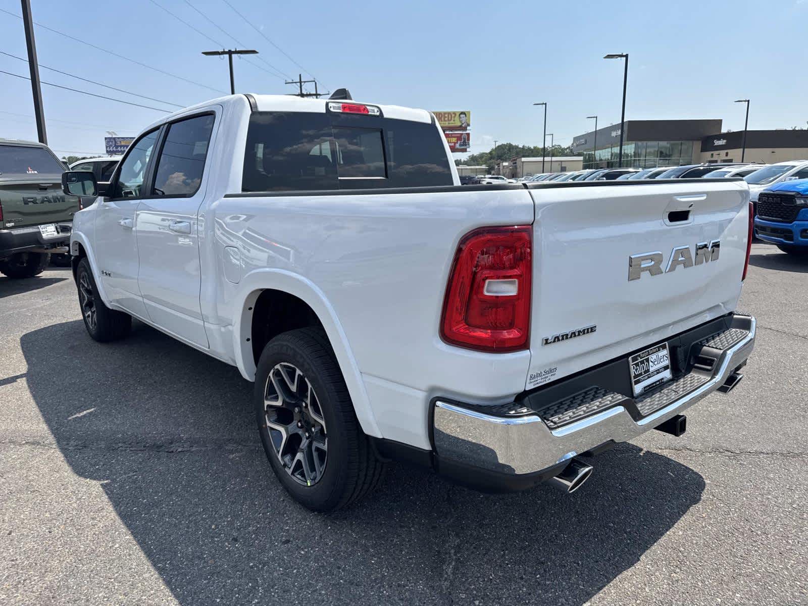 2026 Ram 1500 Laramie photo 4
