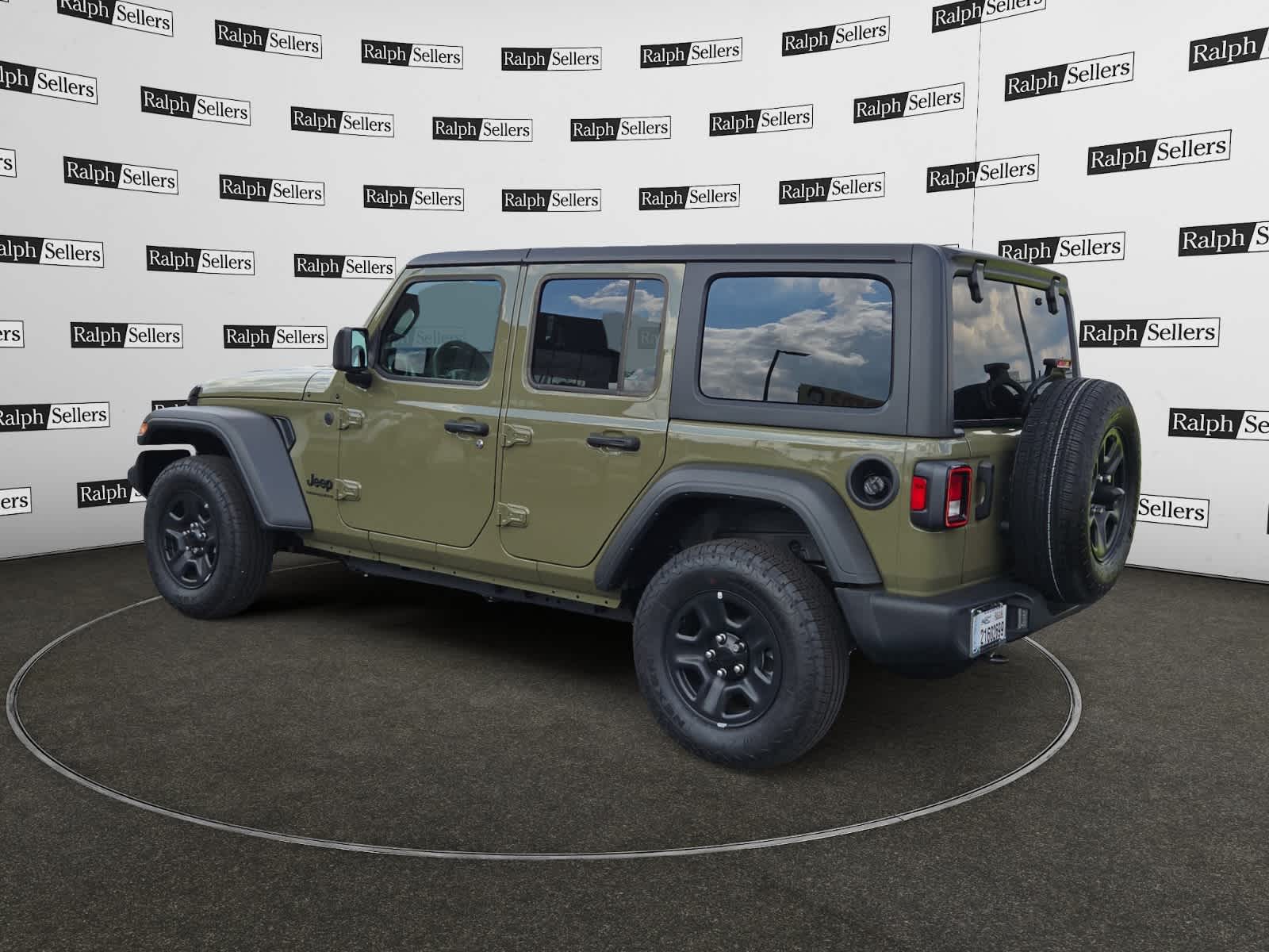2025 Jeep Wrangler Sport photo 4