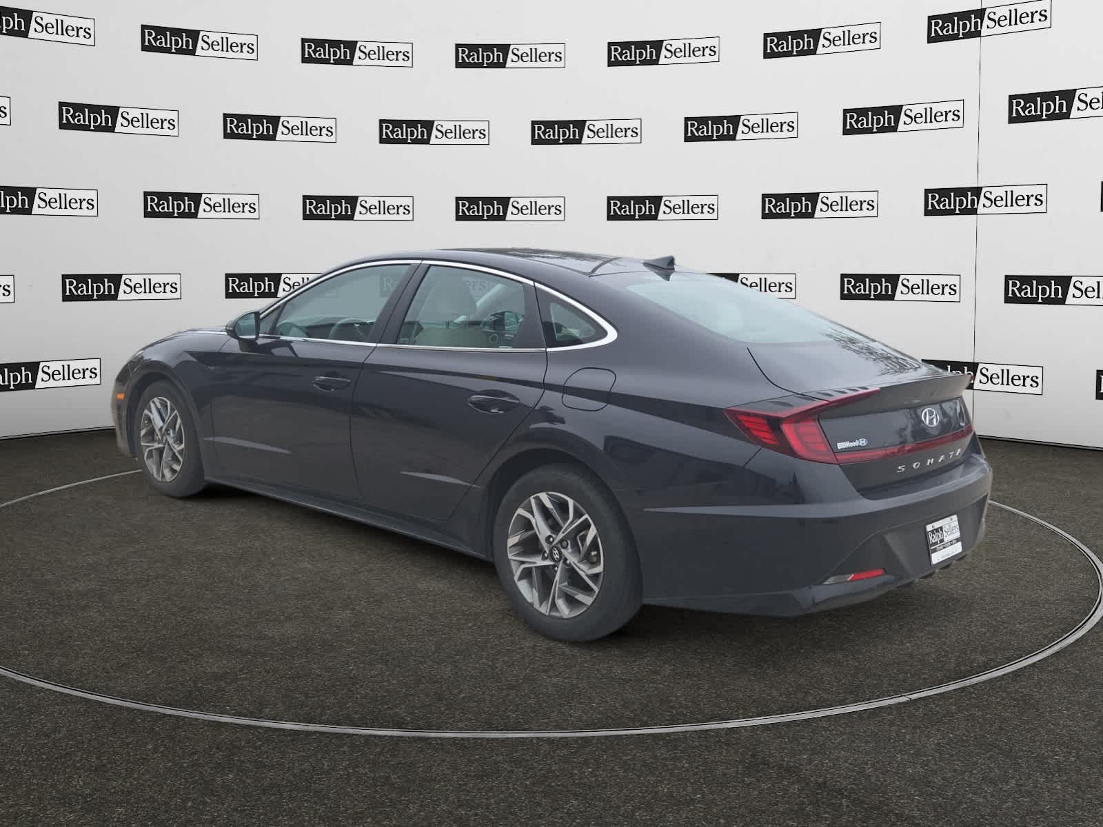 2023 Hyundai Sonata SEL photo 2