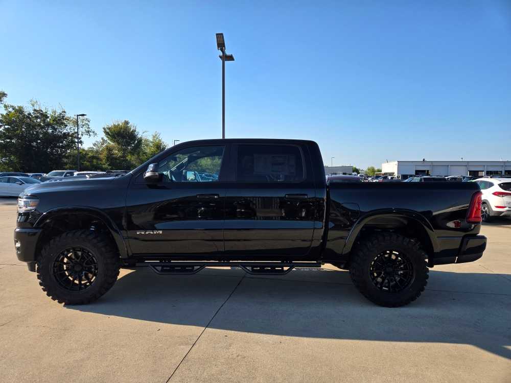 2026 Ram 1500 Laramie photo 3