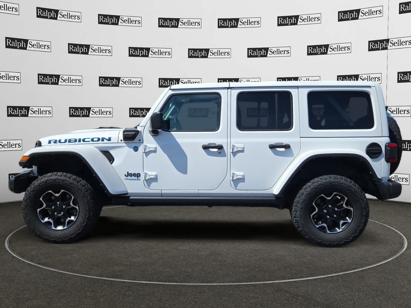 2021 Jeep Wrangler 4xe Unlimited Rubicon photo 2