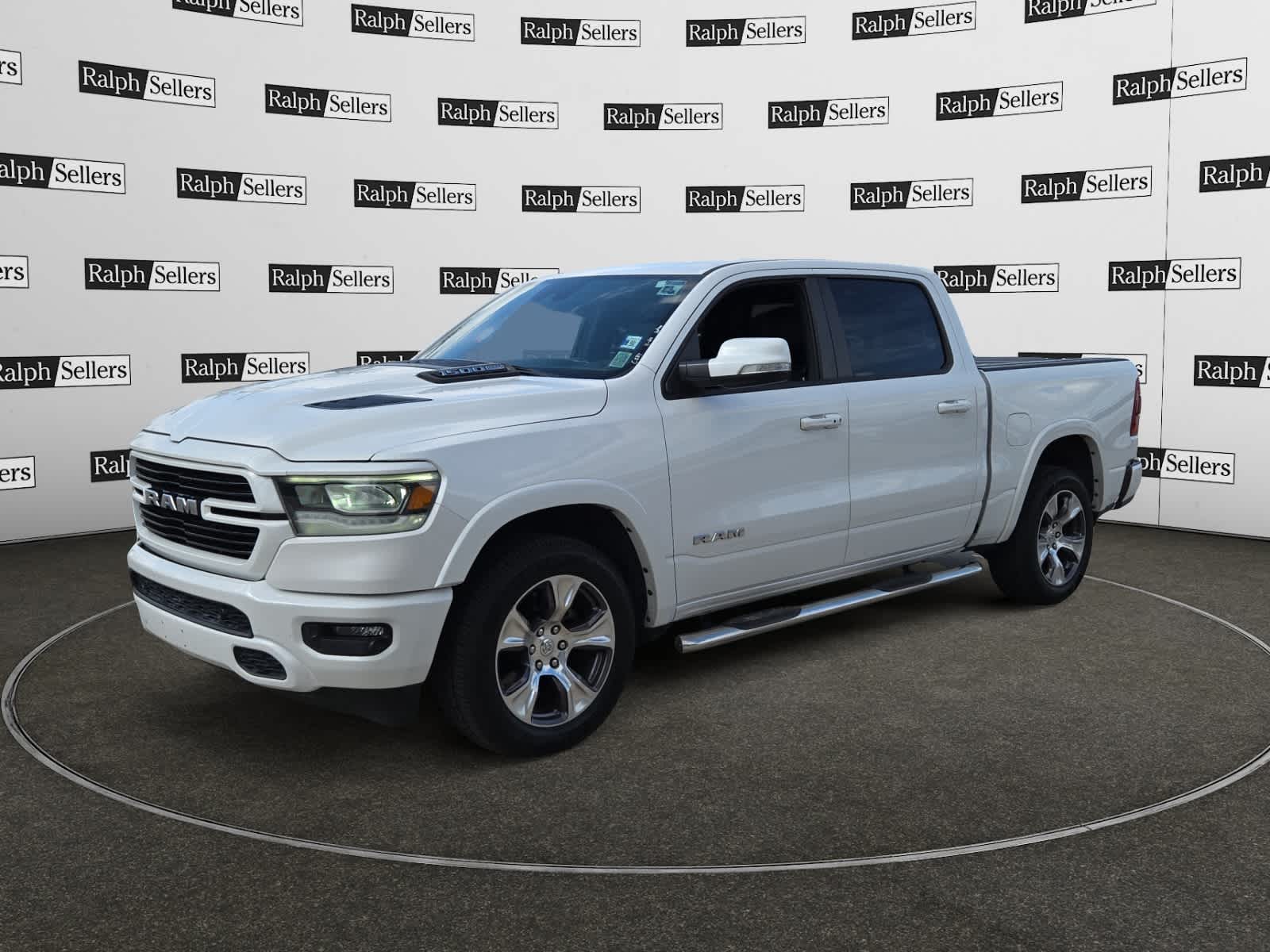 2021 Ram 1500 Laramie photo 2