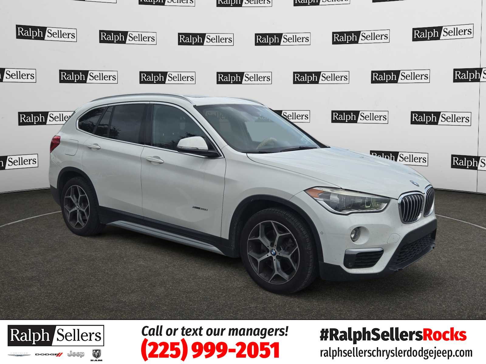 2016 BMW X1 xDrive28i's photo