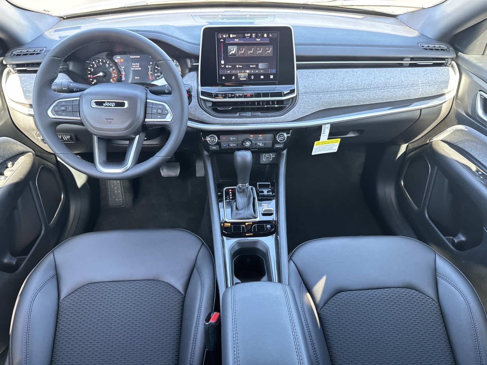 2026 Jeep Compass Latitude - Photo 10