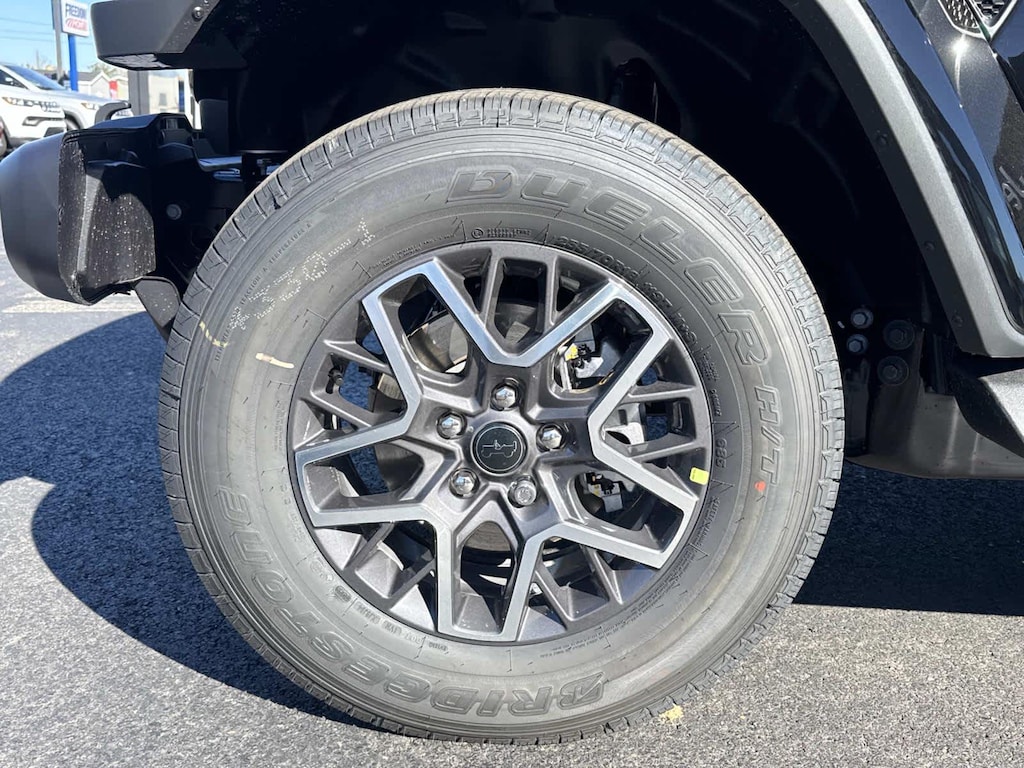 New 2026 Jeep Wrangler 4dr Sahara 4x4 Sport Utility