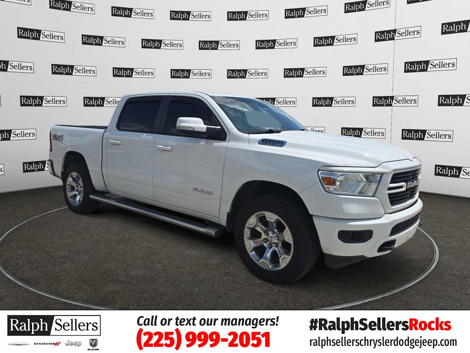 2019 RAM 1500 Big Horn/Lone Star 4x4 Crew Cab 5'7's photo