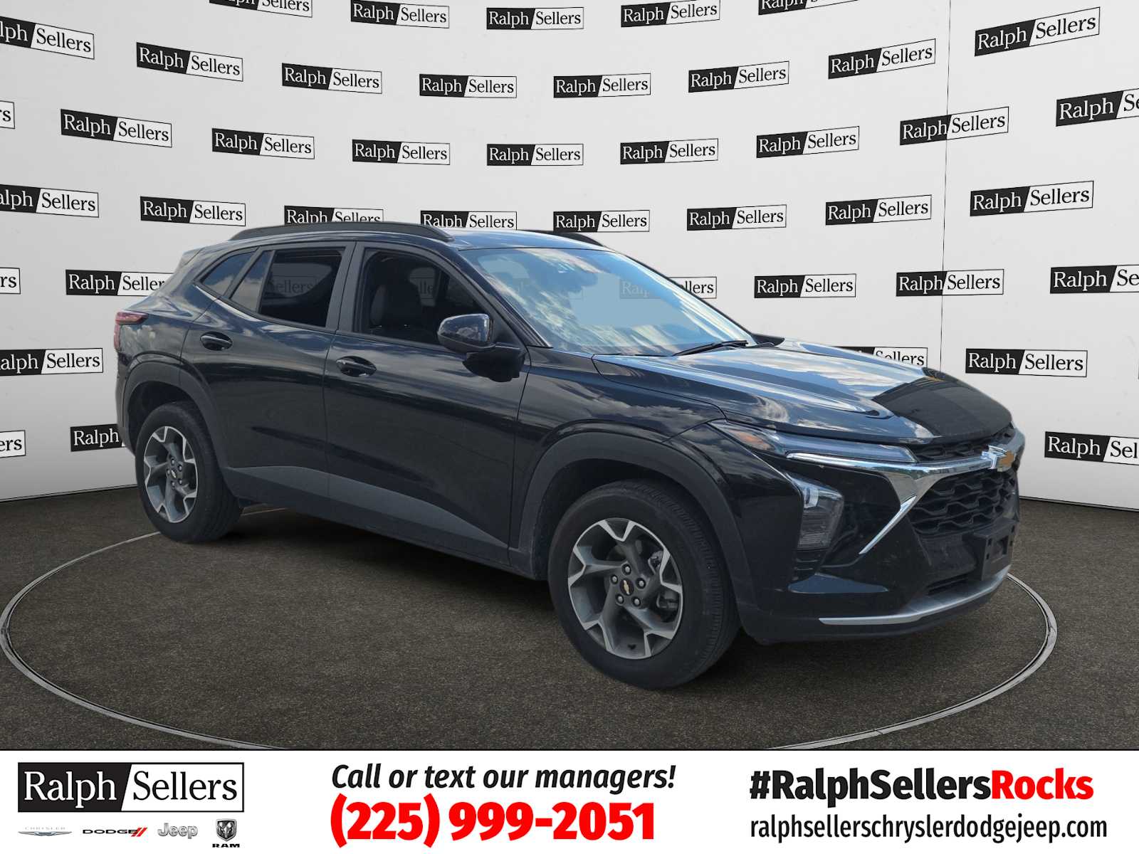 2025 Chevrolet Trax LT's photo