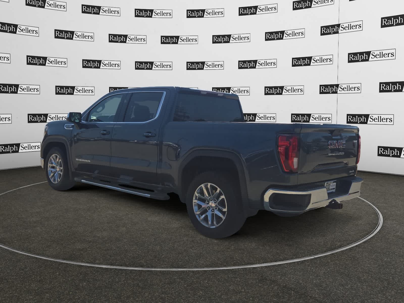 2019 Gmc Sierra 1500 SLE photo 4
