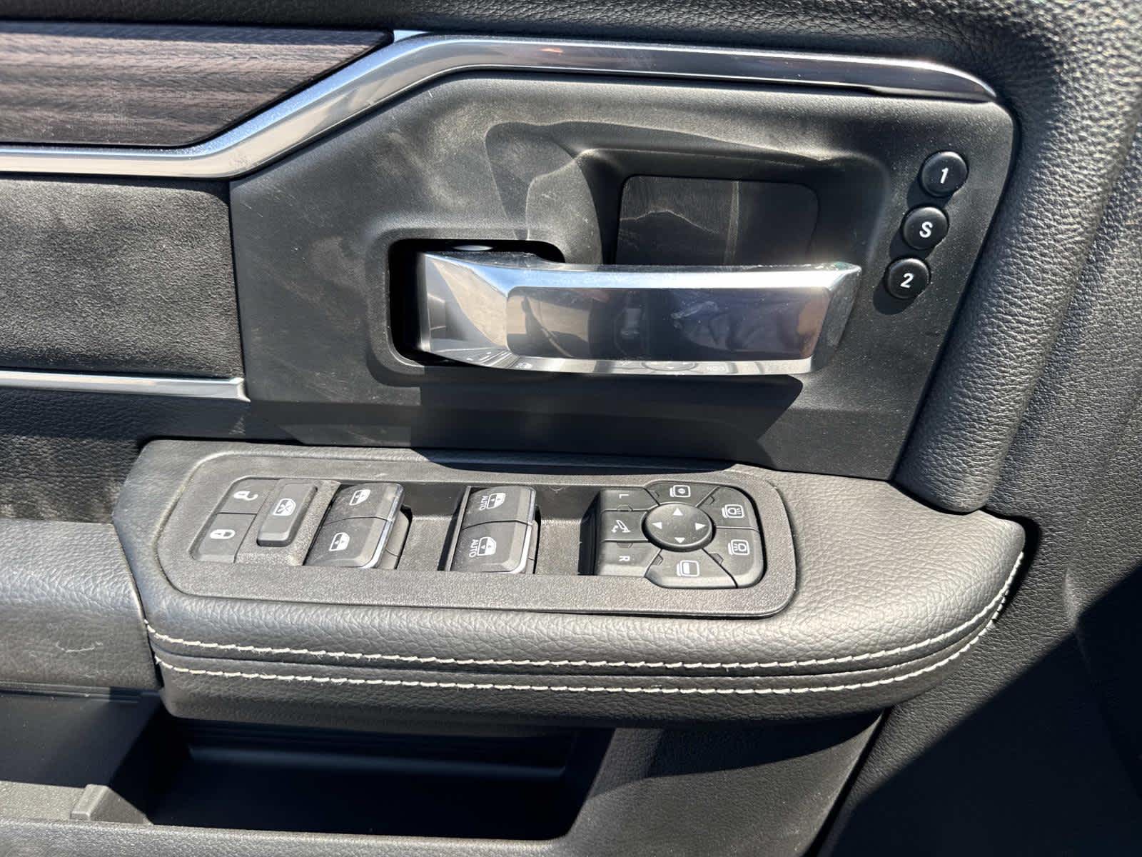 2026 RAM 2500 Laramie - Photo 12