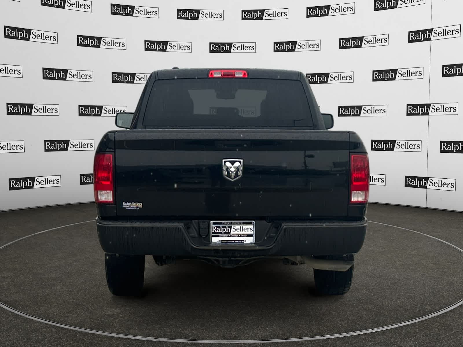 2021 Ram 1500 Classic Tradesman photo 4