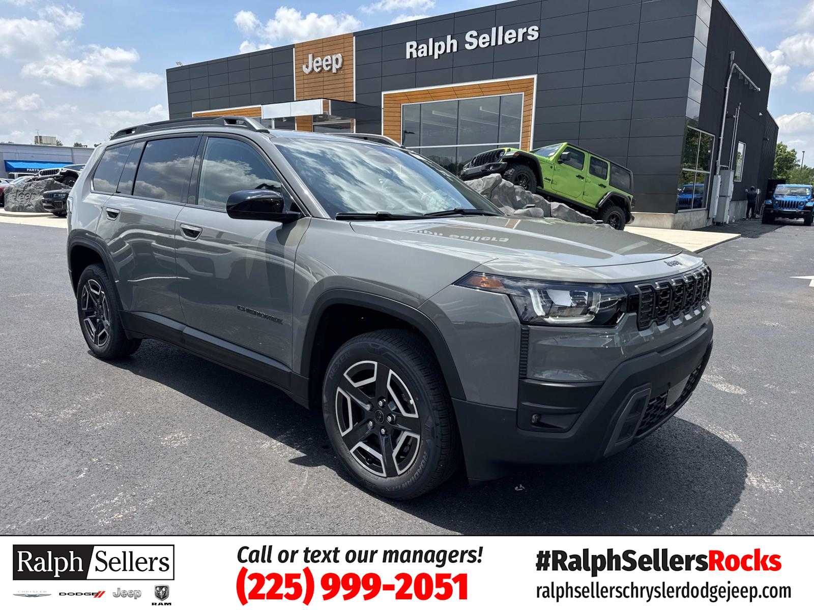 2026 Jeep Cherokee Laredo HEV 4X4's photo