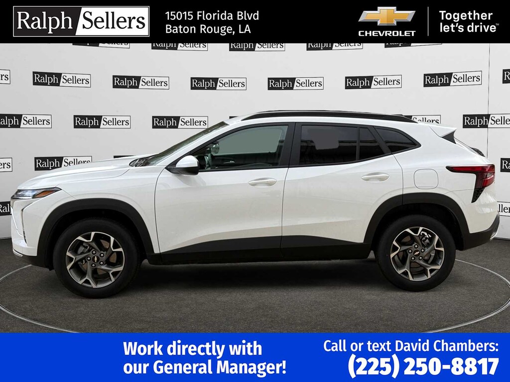 Used 2025 Chevrolet Trax LT SUV