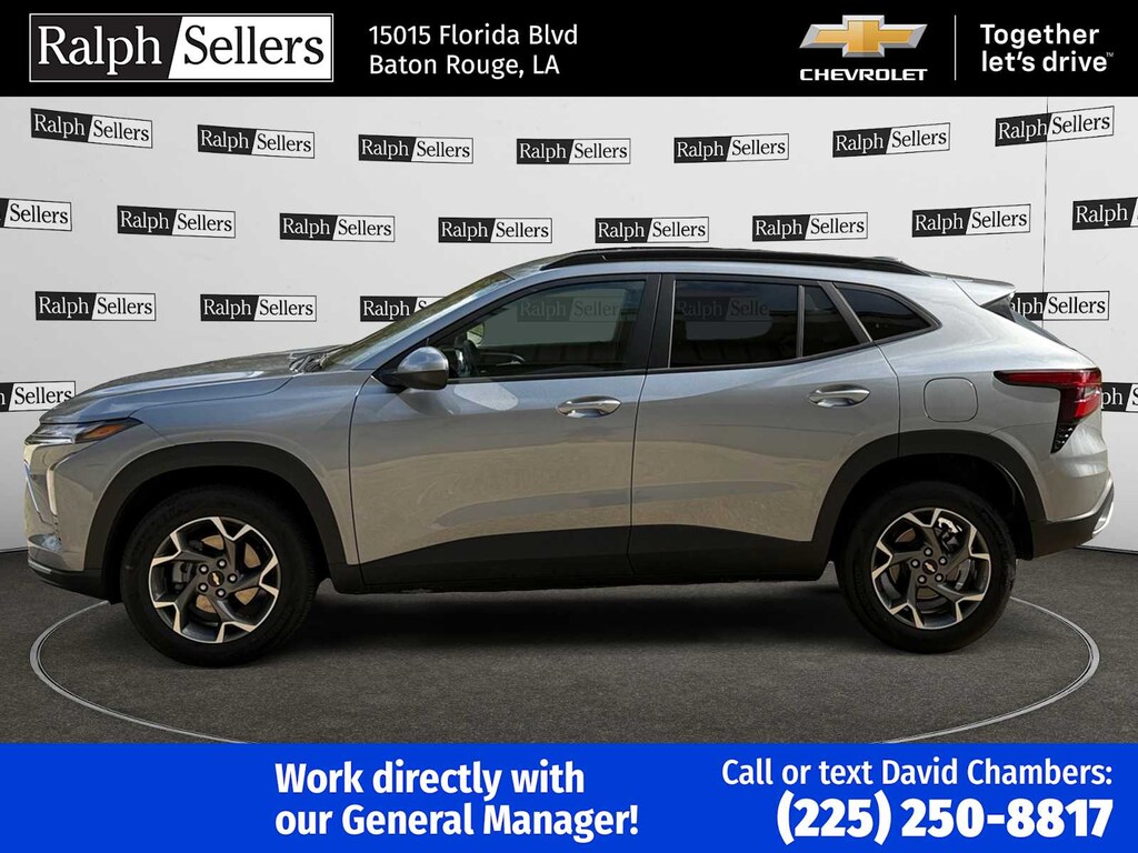 Used 2025 Chevrolet Trax LT SUV