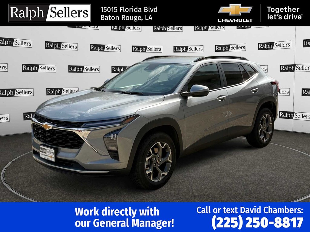 Used 2025 Chevrolet Trax LT SUV