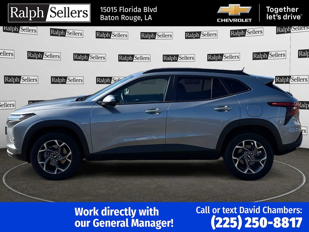 Used 2025 Chevrolet Trax LT SUV