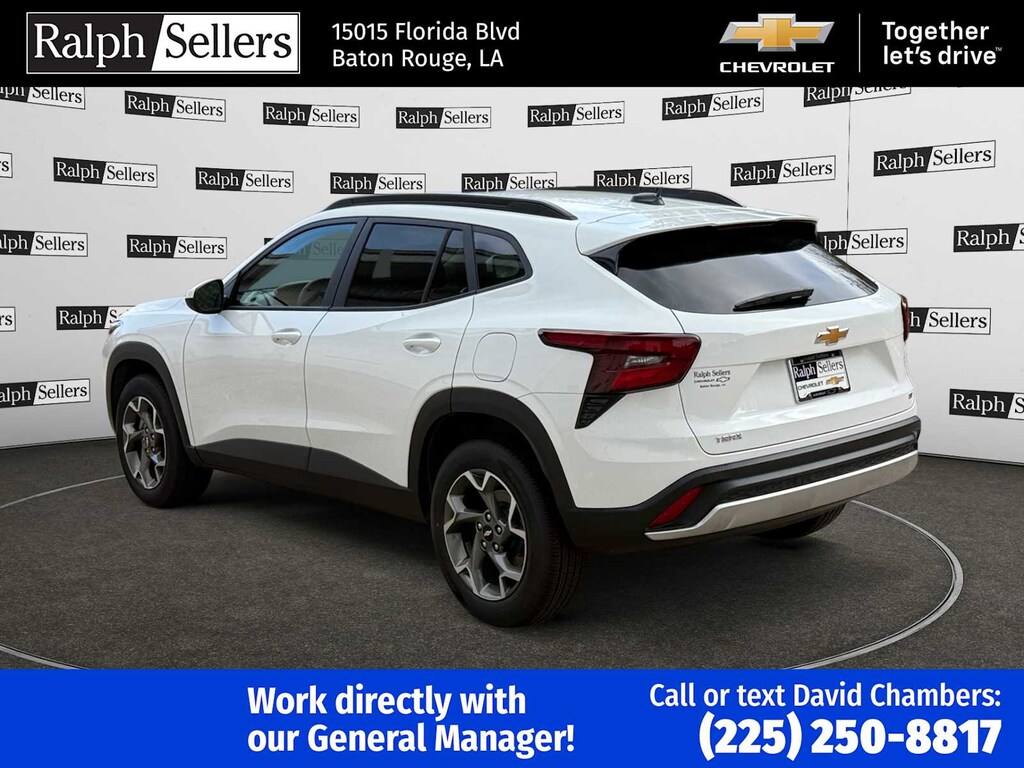 Used 2025 Chevrolet Trax LT SUV