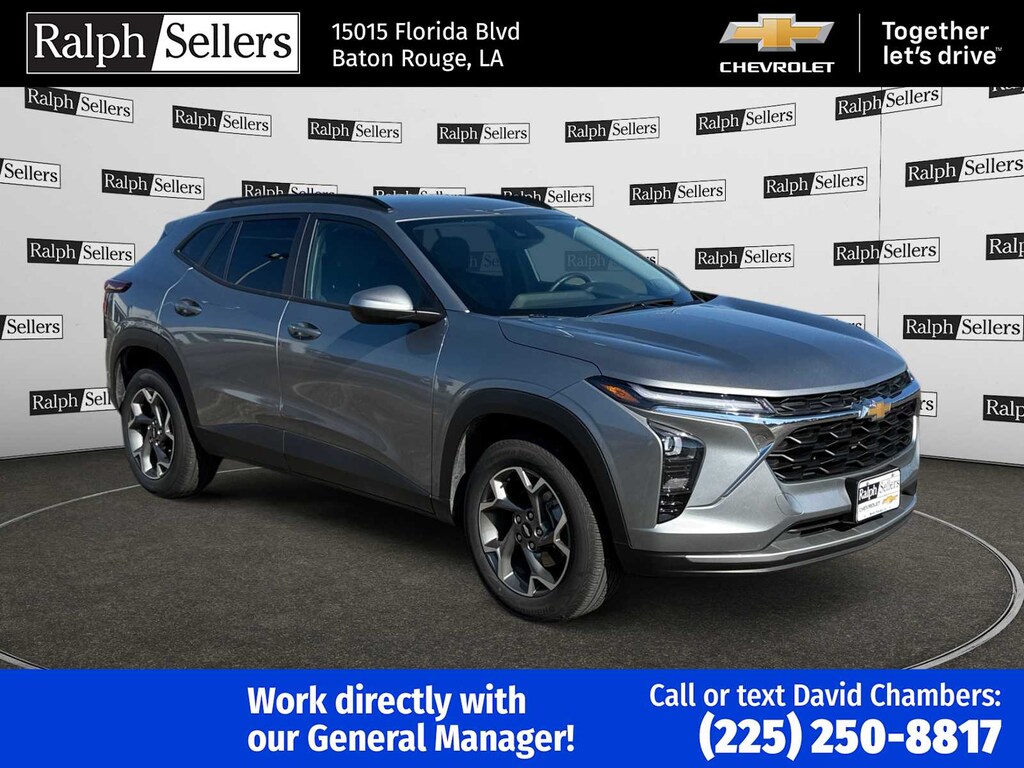 Used 2025 Chevrolet Trax LT SUV