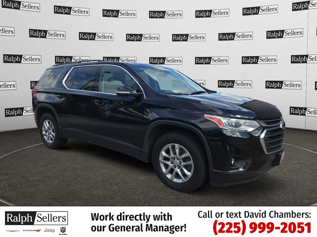 Used 2021 Chevrolet Traverse LT Cloth SUV