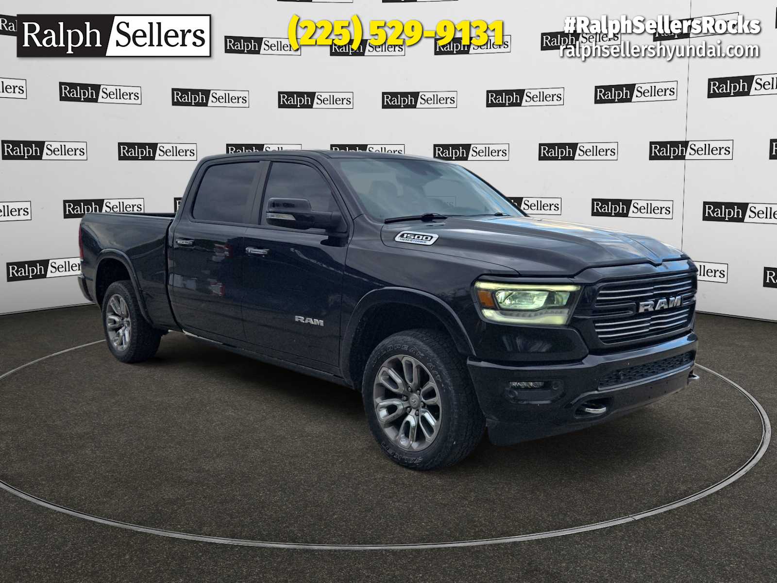 2022 RAM Ram 1500 Pickup Laramie's photo