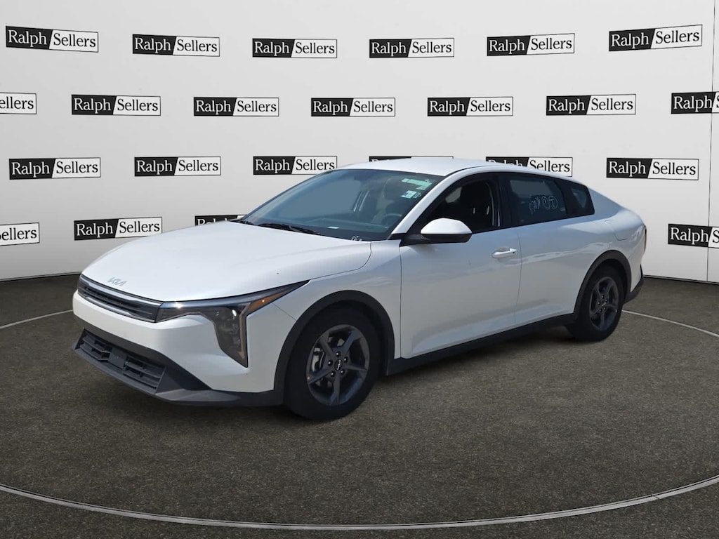 Used 2025 Kia K4 LXS Sedan