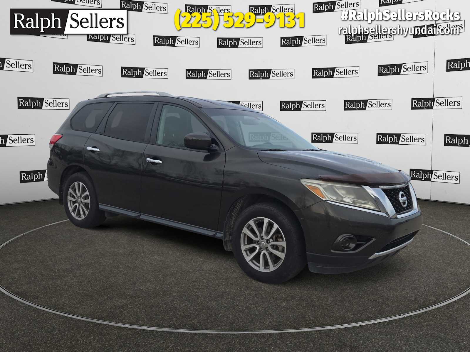 2016 Nissan Pathfinder S's photo