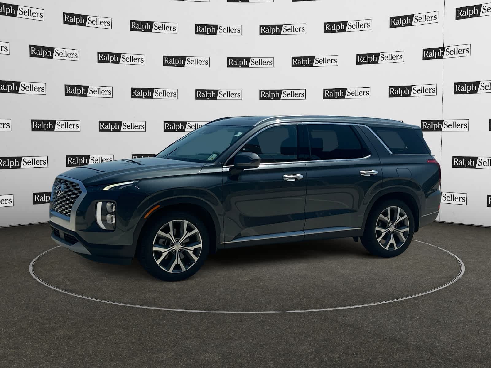 2020 Hyundai Palisade SEL photo 2