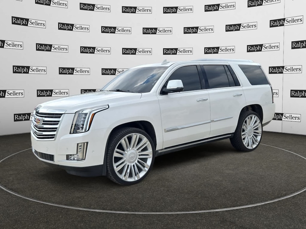 Used 2018 Cadillac Escalade Platinum SUV