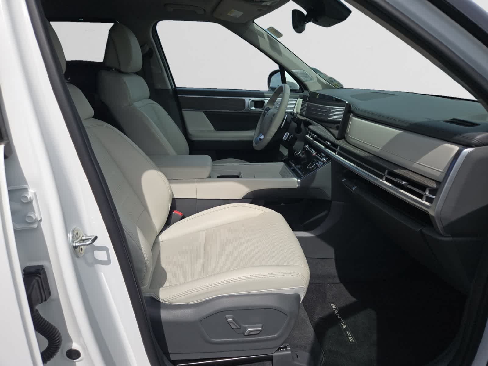 2024 Hyundai Santa Fe Limited - Photo 15